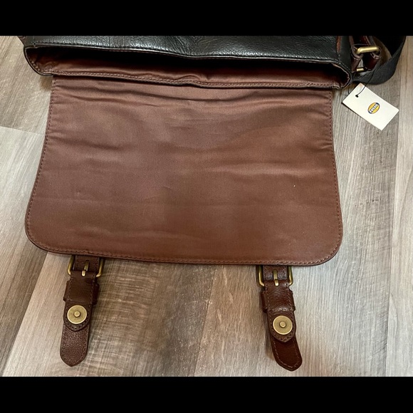 Authentic Fossil Canyon Commuter. Leather - Picture 7 of 8